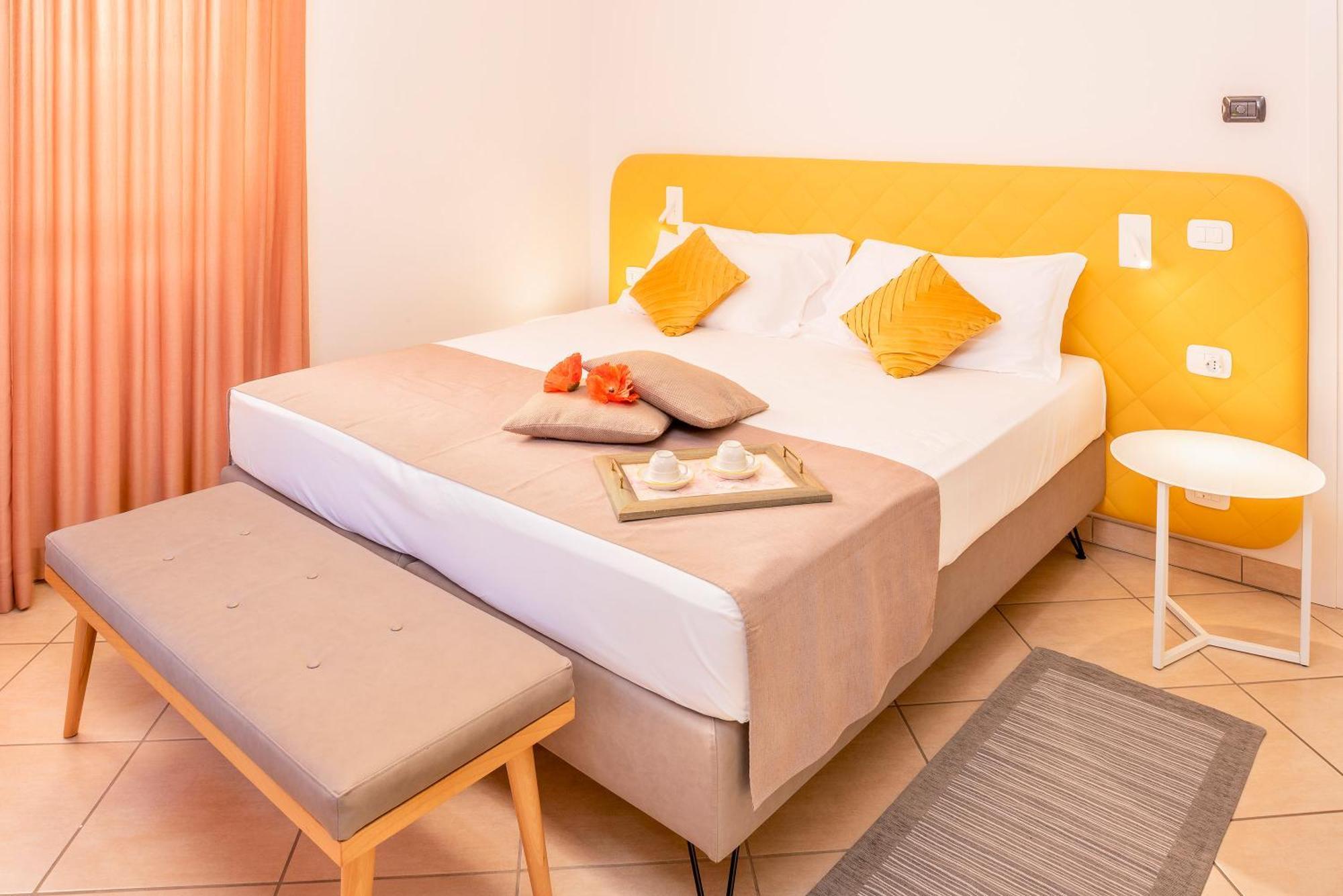 Hotel Taormina Бардолино Экстерьер фото
